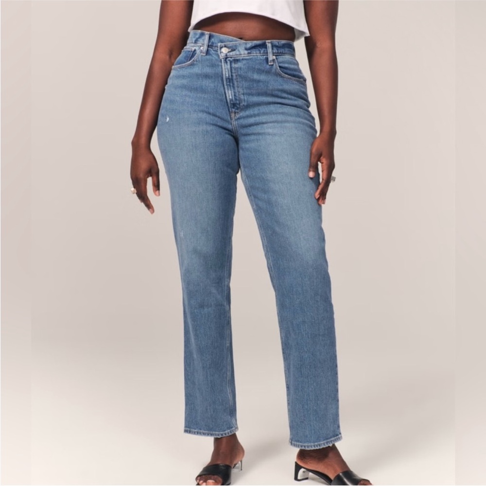 32/14 SHORT Abercrombie & Fitch High Rise Blue Jeans